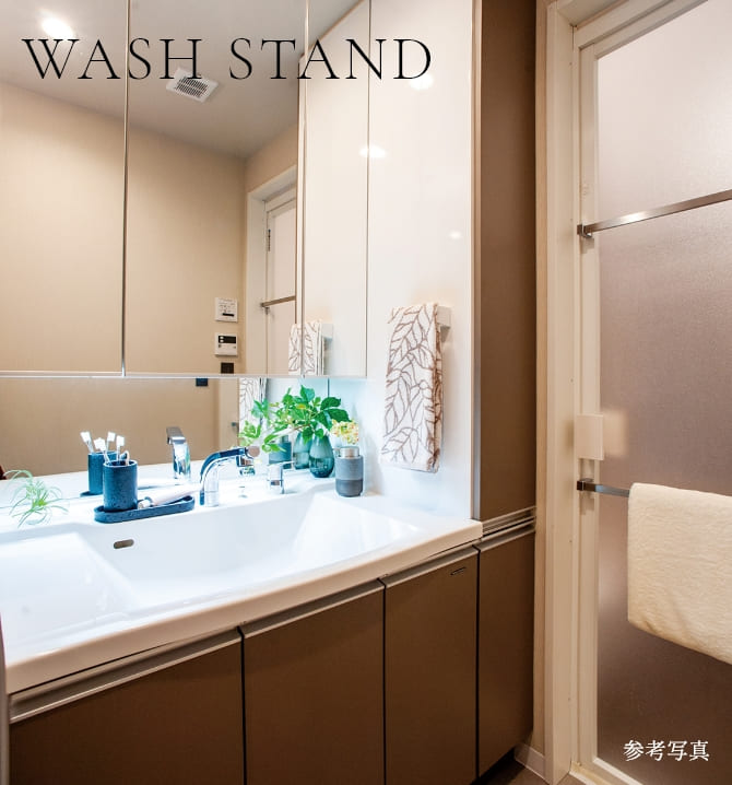 豊富な収納力の洗面台